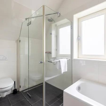 Luxury On The Boulevard And At North Sea Holiday home Egmond aan Zee
