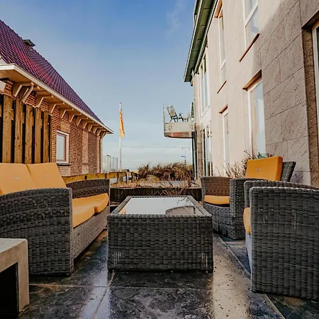 Дом отдыха In Egmond With Stunning Sea Views *