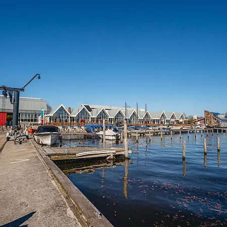 Holiday home In Egmond With Stunning Sea Views