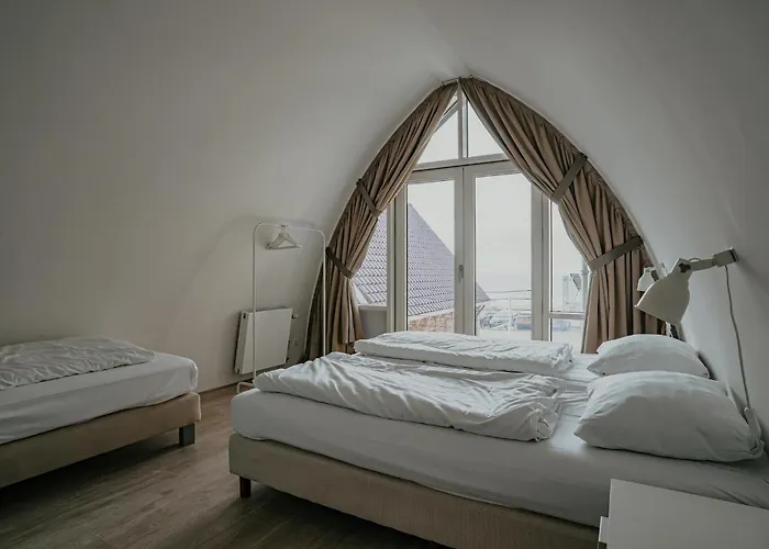 Holiday home In Egmond With Stunning Sea Views *