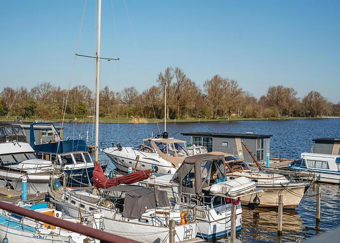 In Egmond With Stunning Sea Views *