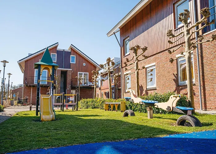 In Egmond With Stunning Sea Views *