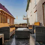 度假居 In Egmond With Stunning Sea Views *